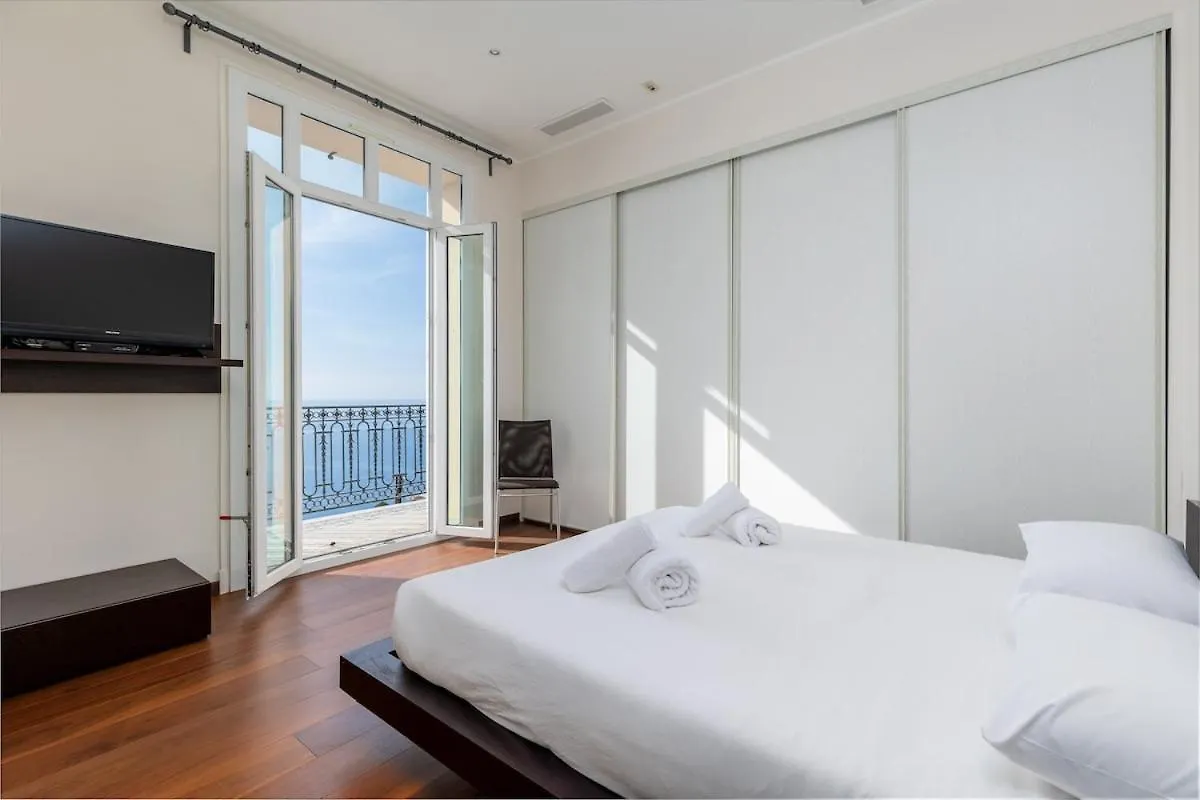 Les Floralies, Large 3-Room, Sea And Monaco View Roquebrune-Cap-Martin 0*,  Francja